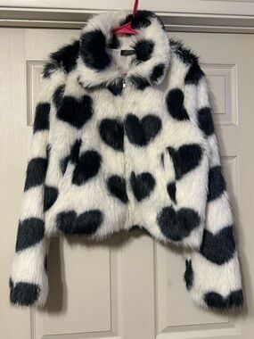 VICI faux fur heart jacket